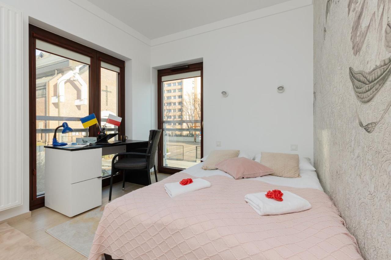 Warsaw Apartment Woronicza Home Office By Noclegi Renters Bagian luar foto